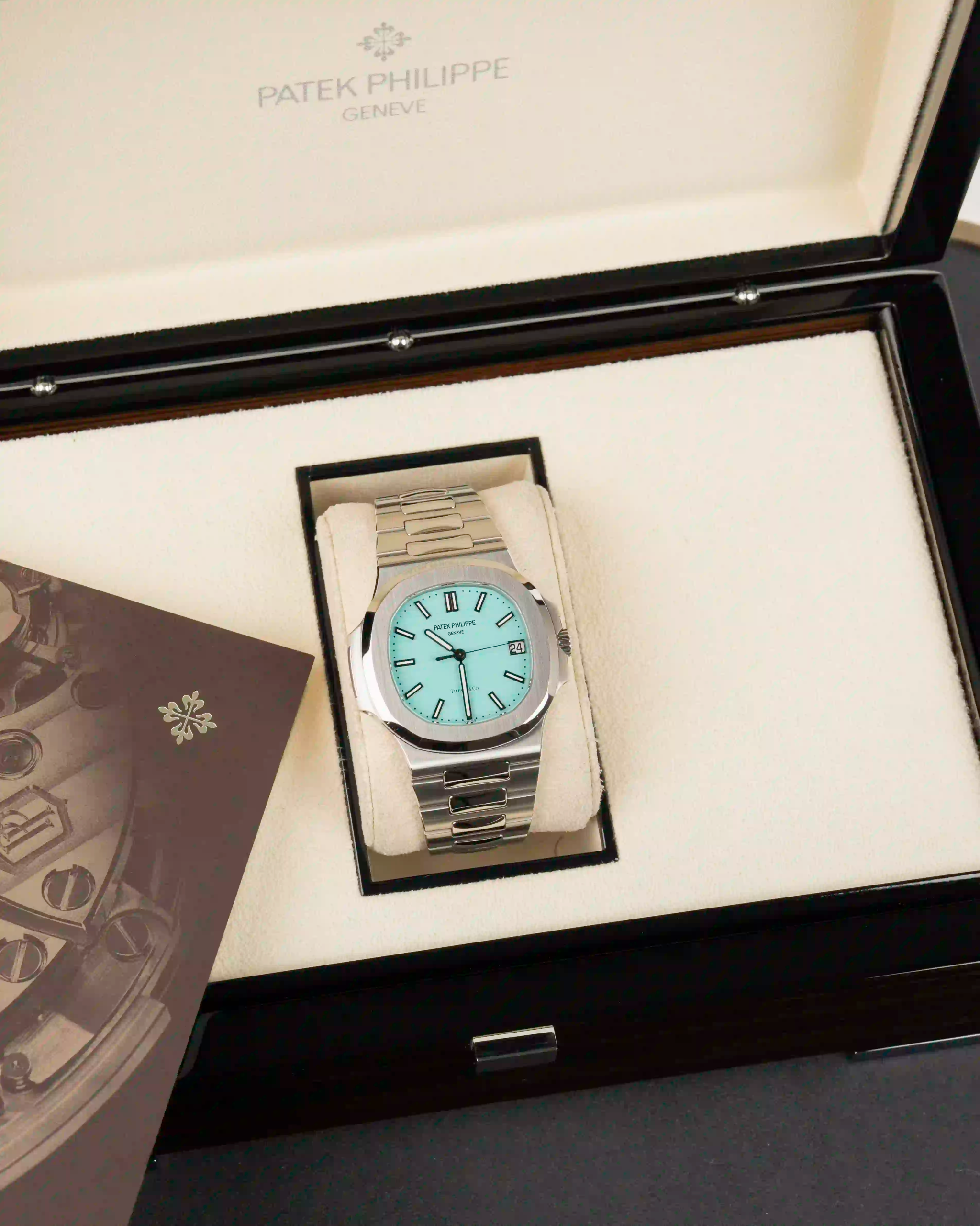 The Enduring Appeal Of The Patek Philippe Seal
